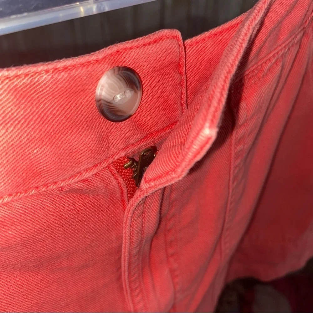 Universal Thread Red High Rise Utility Shorts - Picture 4 of 5